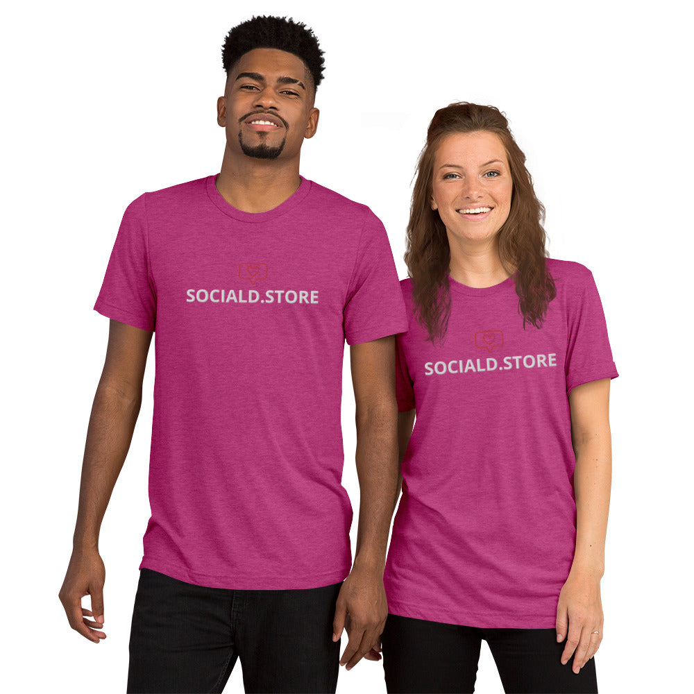 Social sleeve t-shirt